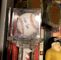 Johnny Bench signed baseball